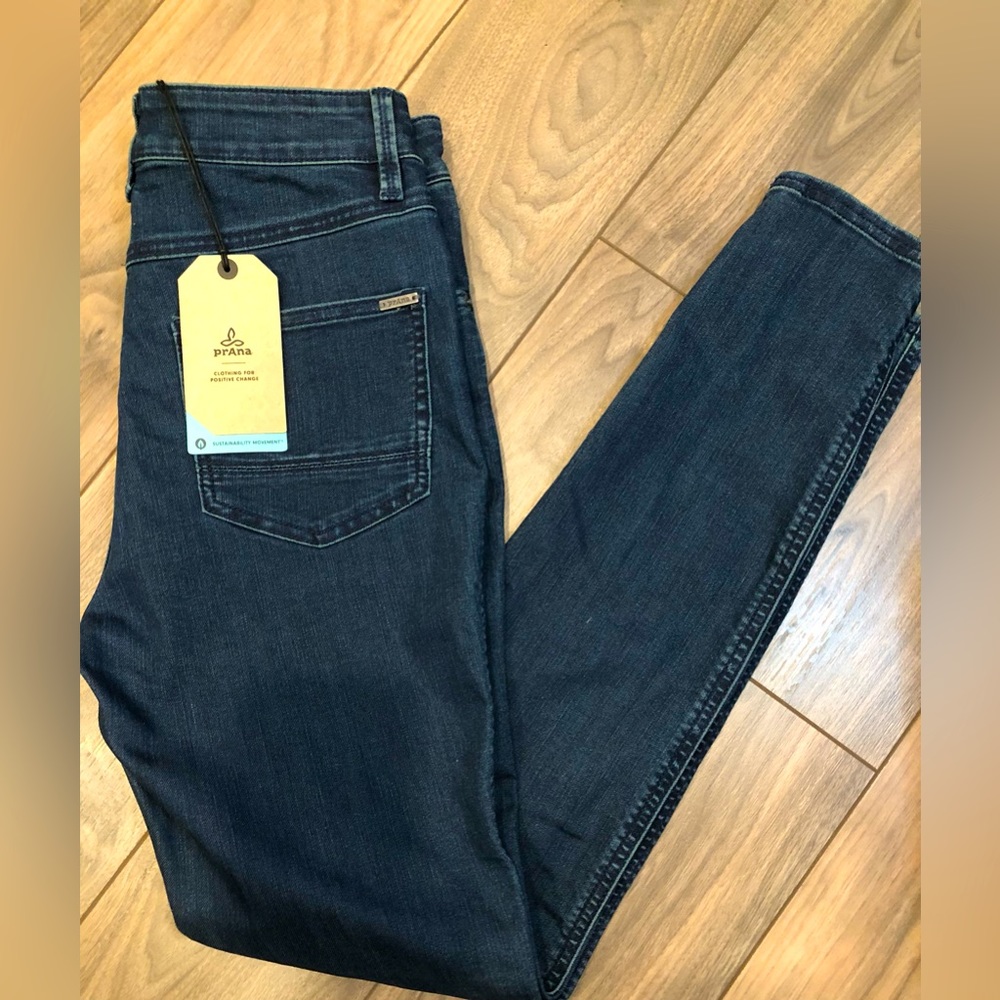 Prana jeans size US 8. Denim 29. Regular inseam 30 inches